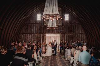 Emerald Ridge Weddings & Receptions - 12
