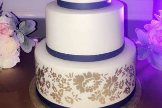 Above and Beyond Cakes - 11