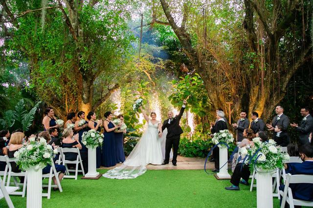 Grand Salon Reception Halls & Ballrooms - 3