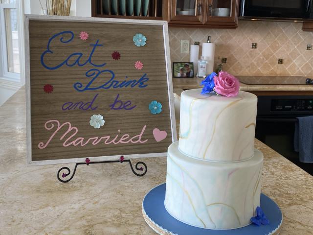 Filigree Cake Design - 3
