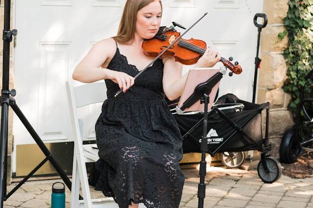 Anna Piotrowski, violinist 1