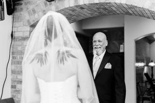 Ali & Garrett Wedding Photographers - 55