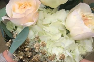Hopper Hills floral & gifts - 5