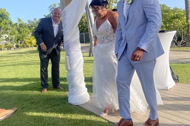 Peace Love Weddings 1