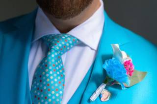 Lush Floral Design - 9