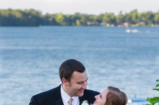 Bay Pointe Inn - 79