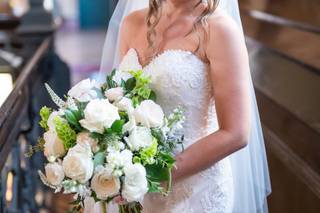 Bloom! Custom Floral Designs - 14