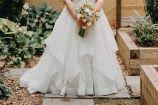 The Curvy Bride - 38