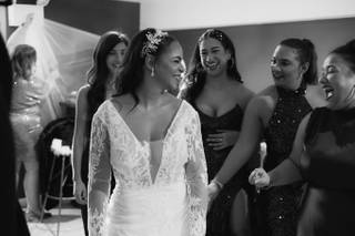 Dressed In Love Bridal Suite - 15