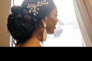 Crystal-Eyez Makeup & Beauty Lounge 3