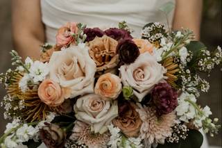 Lori's Flowers - Weddings & Events - 17