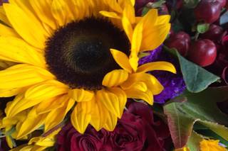 Secret Garden Florist Wedding and Event Planning - 25