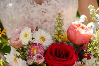 Bond in Bloom - 8