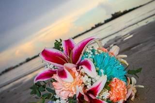 SuEllen's Floral Company - 36