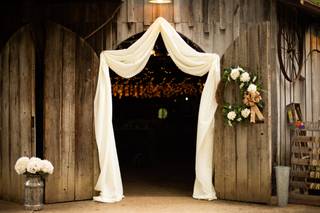 Romance & Rust Weddings and Events, LLC. - 11