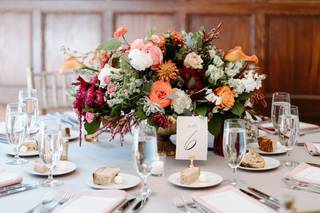 Camellia Faire Floral & Event Design - 11