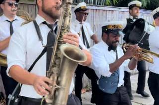 Big Fun Entertainment & Brass Band - 12