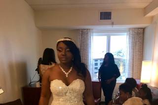 Debra's Bridal Shop at The Avenues - 41
