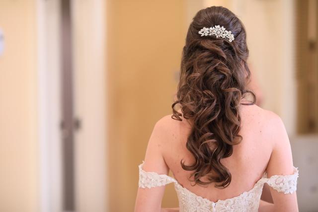 ERIKA LOPATINSKY HAIR/MAKEUP ARTIST - 1