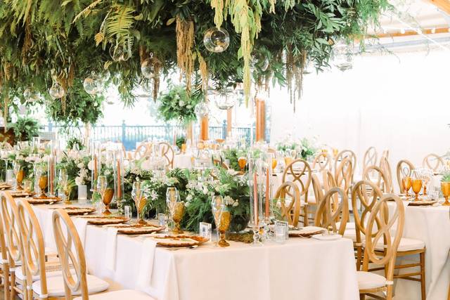 Stoneblossom Floral and Wedding Design 1