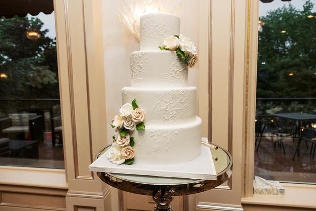 A Little Cake (Le Petit Gateau) - 1