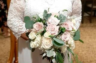 Bella Flora Wedding & Event Designs - 19
