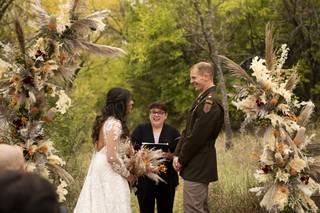 A Heartfelt Ceremony - 23