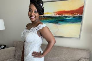 Robbin Junnola Makeup & Hair - 32