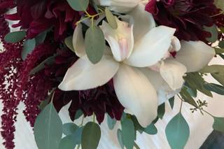 The Harwinton Florist llc - 45