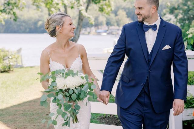 Picture This Wedding: We offer Micro-Wedding Packages! 4