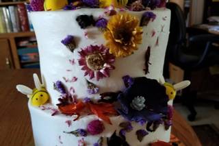 Creme De La Creme Cake Company - 18