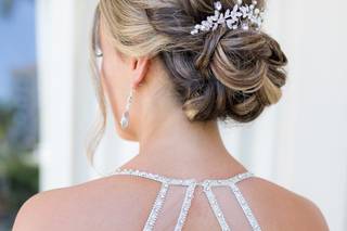 LuLi's Bridal Boutique - 5