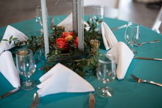 Decor To Adore - 1