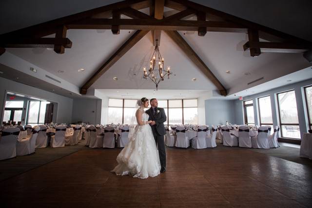 Elegant Fox Valley Wedding & Event Venue