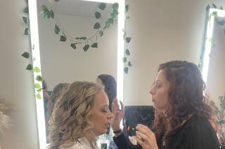 Southern Couture Salon & Bridal Bar - 19
