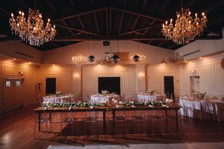 Mi Vintage - Farm Tables & Lounge Rentals - 26