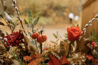 Loreta Daka Floral Boutique - 49