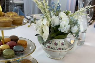 Royal Table Settings - 27
