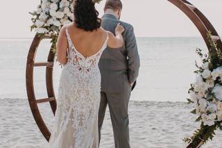 Laura Jacobs Bridal - 9