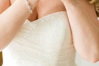 Gorgeous Locks and Makeup - 64