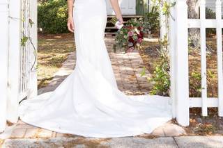 Nikki's Glitz And Glam Bridal Boutique - 27
