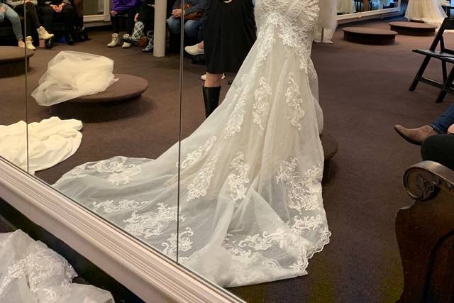 Wendy's Bridal Cincinnati 3