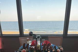 McLoone's Pier House - 43