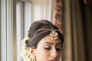 The Hair and Makeup Gypsy - 40