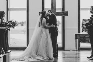 Rustic Grace Estate - 43