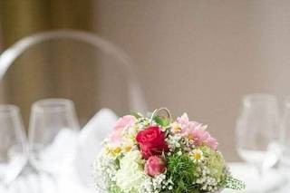 Flowers by Árvore De Luz - 20