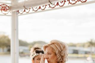 Claudia's Pearl Florist - 10
