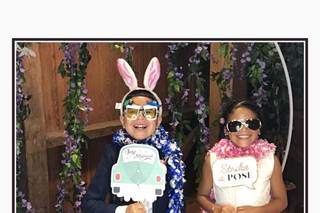 Touch Here PhotoBooths - 11