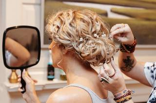 The Hair Garage - 5