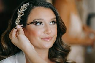 Bombshell Makeovers - 20